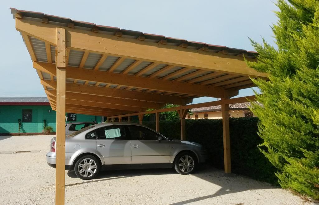 Agriturismo Ai Laghi Pocenia Eksteriør billede